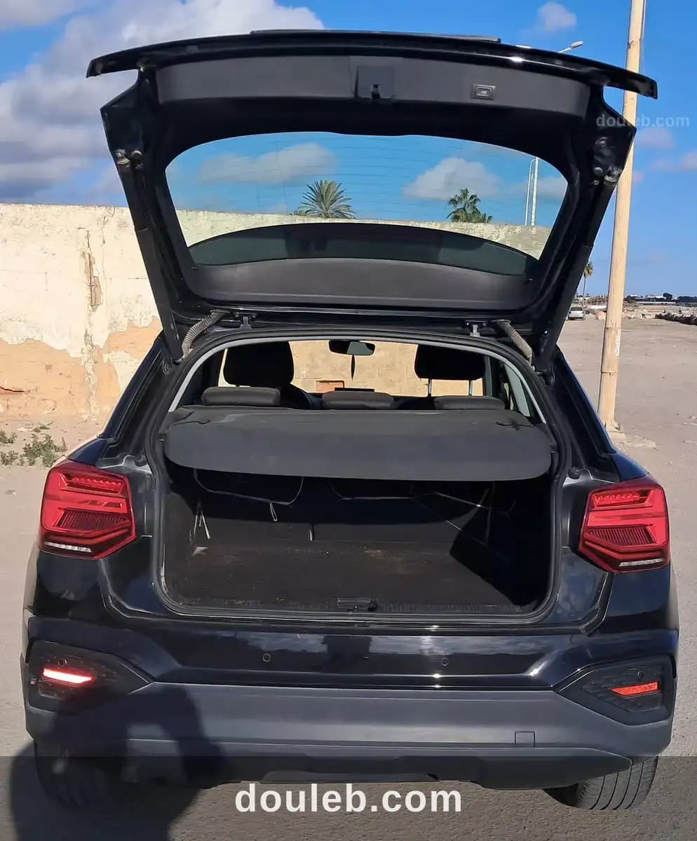 Vend audi q2 année 2021 faible kilométrage - Miniature 5