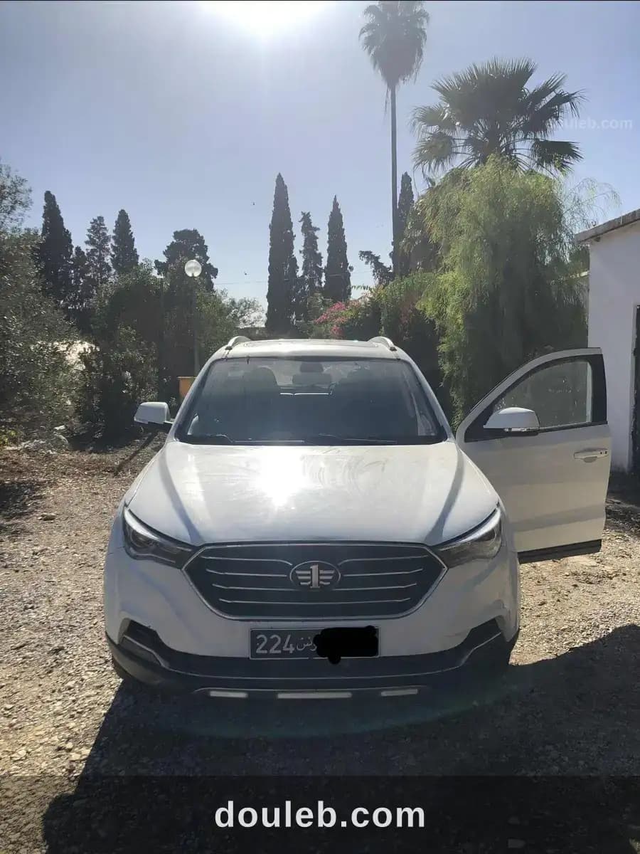 Voiture faw besturn x40 2021 - Photo 1