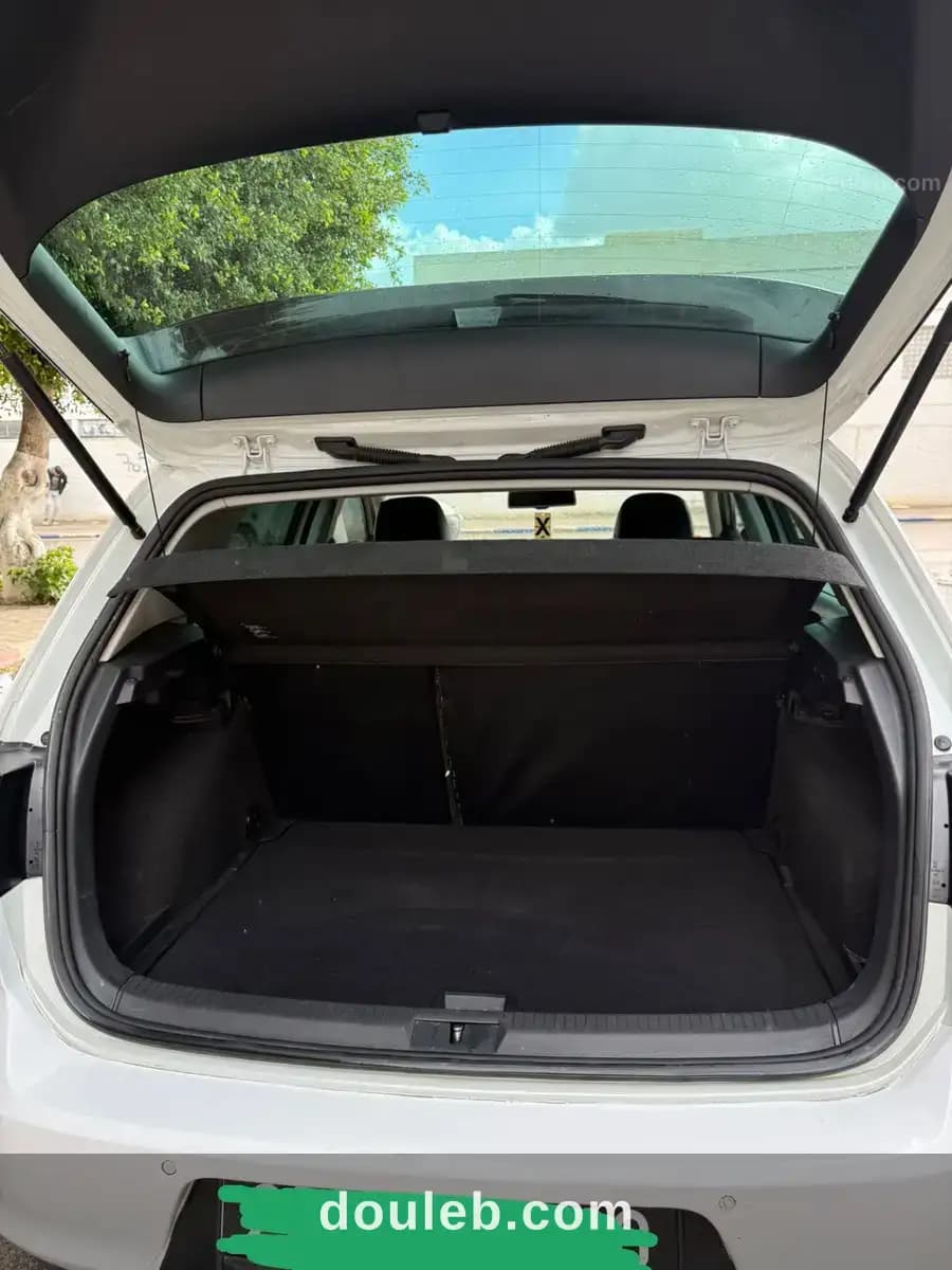 Golf 7 tsi bluemotion trés bonne état - Miniature 2