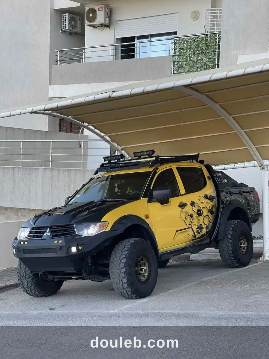 Mitsubishi en bonne état - Photo 1