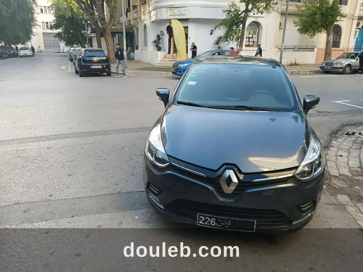 Clio 4 life plus - Photo 1