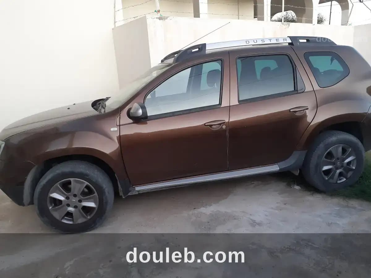 Dacia duster - Photo 1