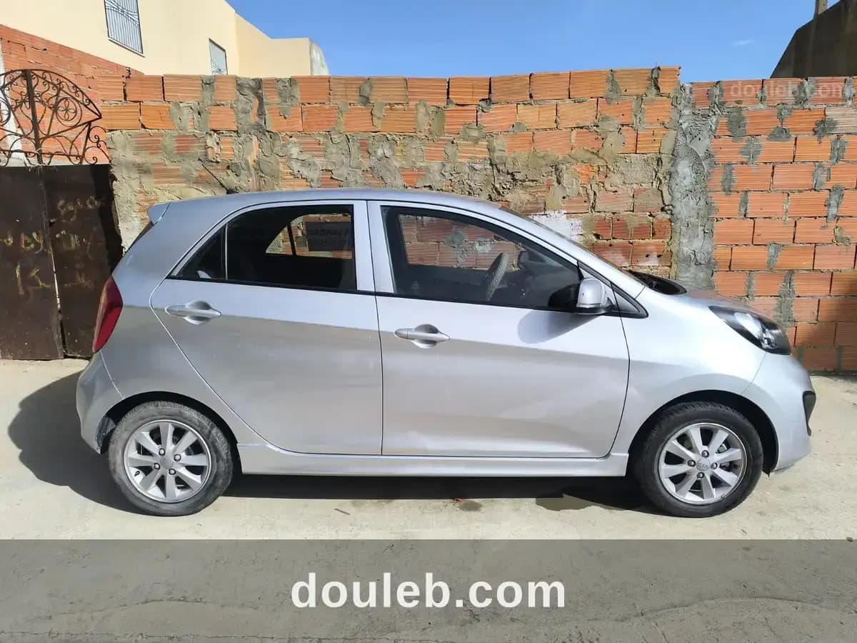 Kia picanto première main 99200 km - Miniature 2