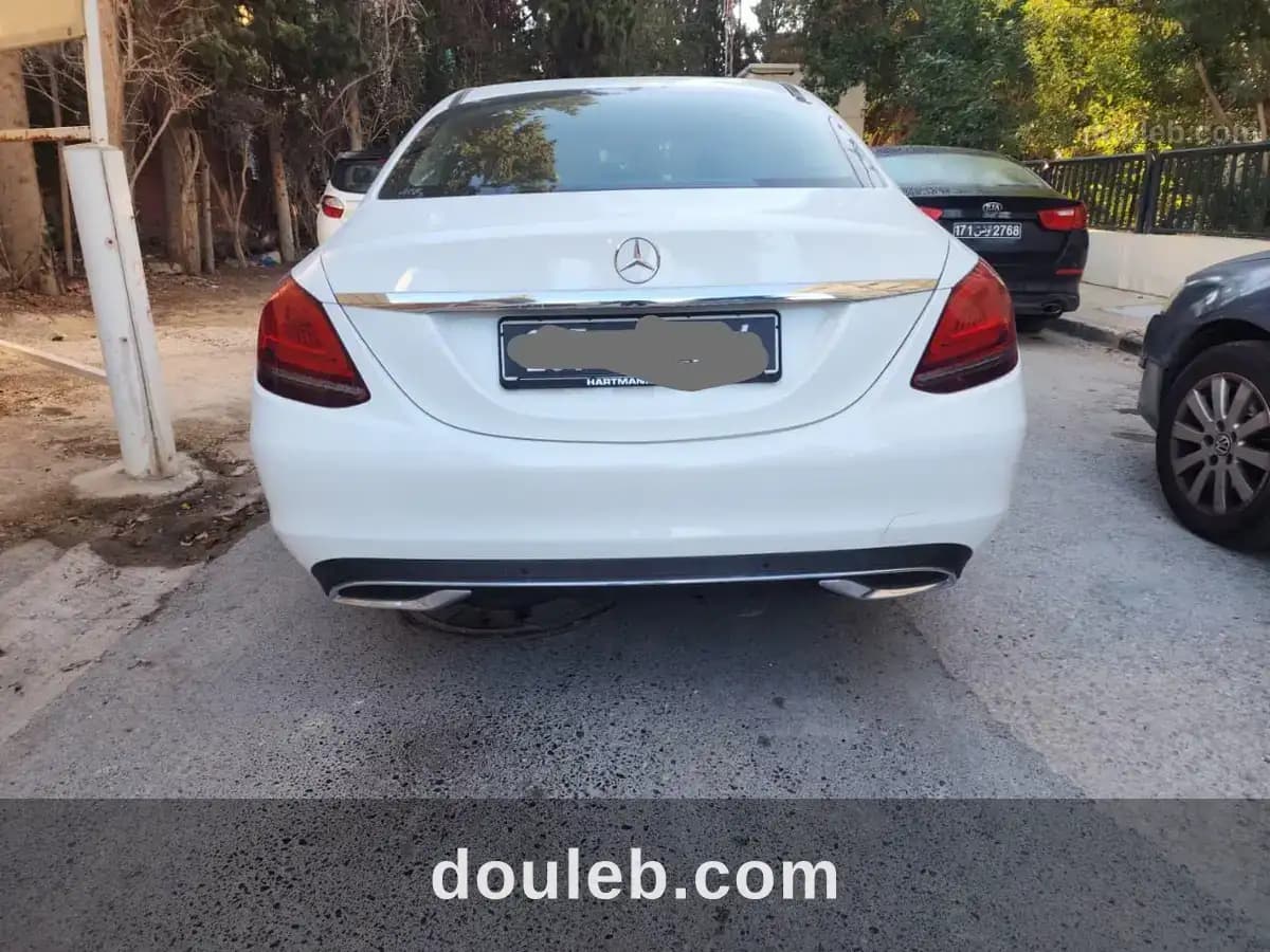Mercedes benz classe c 180 w205 phase2 faible km - Miniature 2