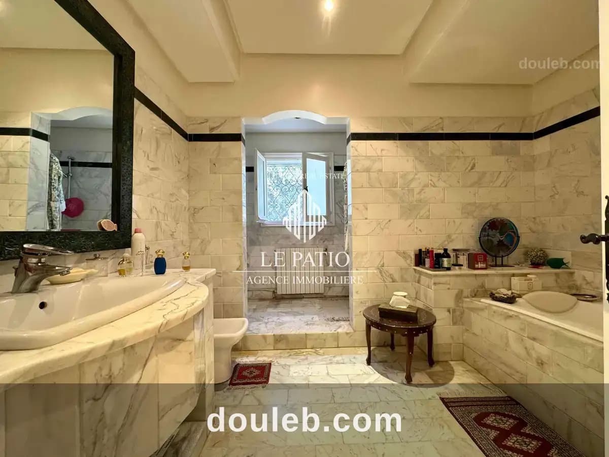 Villa plain pied s3 a la marsa - Miniature 4