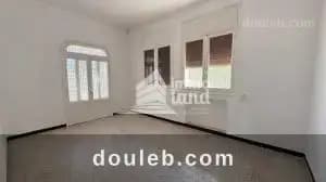 Villa de 598m2 terrain et 380m2 bti - Miniature 4