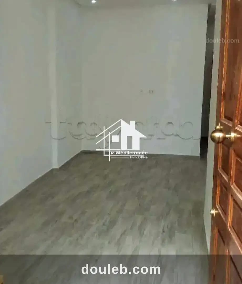 Appartement s3 au centre ville - Miniature 3
