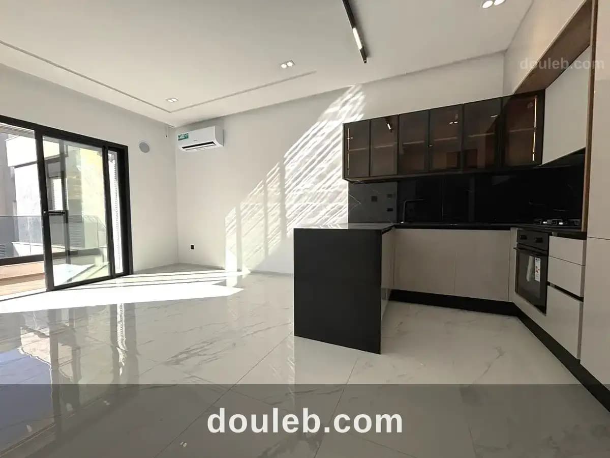 Appartement s1 de 70m2 neuf à chotrana 1 - Miniature 2