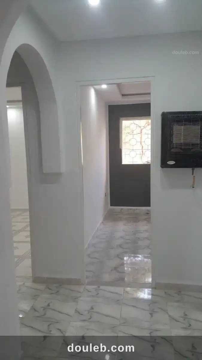 Bureau salon et deux pièce au mourouj 3 - Photo 1