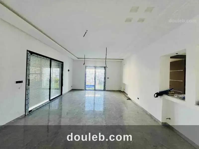 V565 villa madera bn - Miniature 2