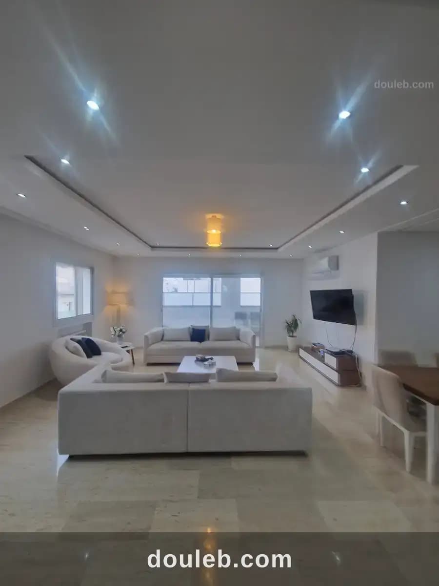 Etage de villa s4 dont une suite parentale - Miniature 3