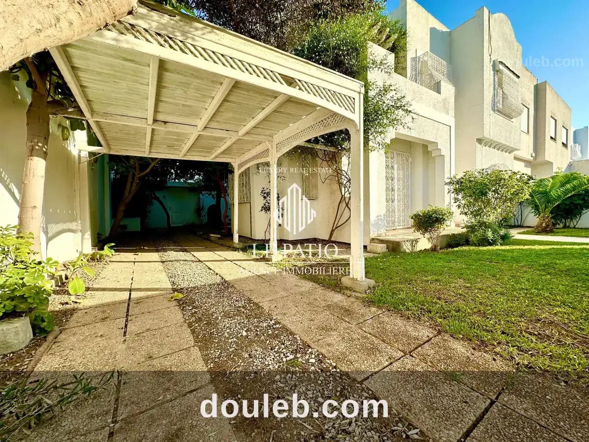 Villa a la marsa les pins avec jardin - Photo 1
