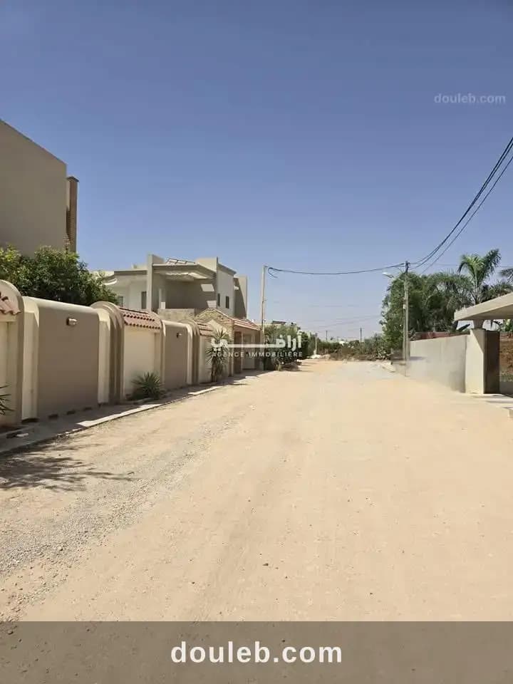 Sfax lafrane vnt ter 417 m2 - Photo 1