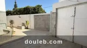 Villa de 240 m sur terrain de 499m - Miniature 3