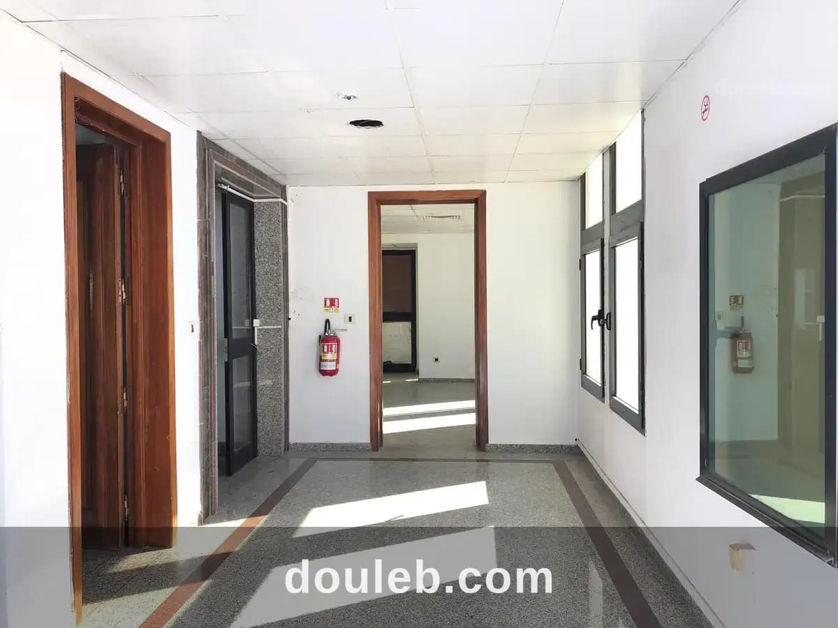 Immeuble 2700 m centre ville tunis - Photo 1