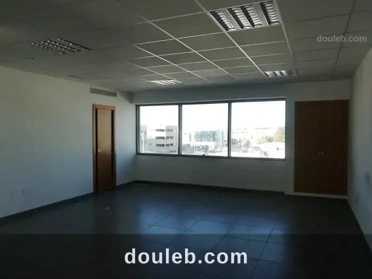 Bureau 471 m2 hs au lac 3 kram - Miniature 3