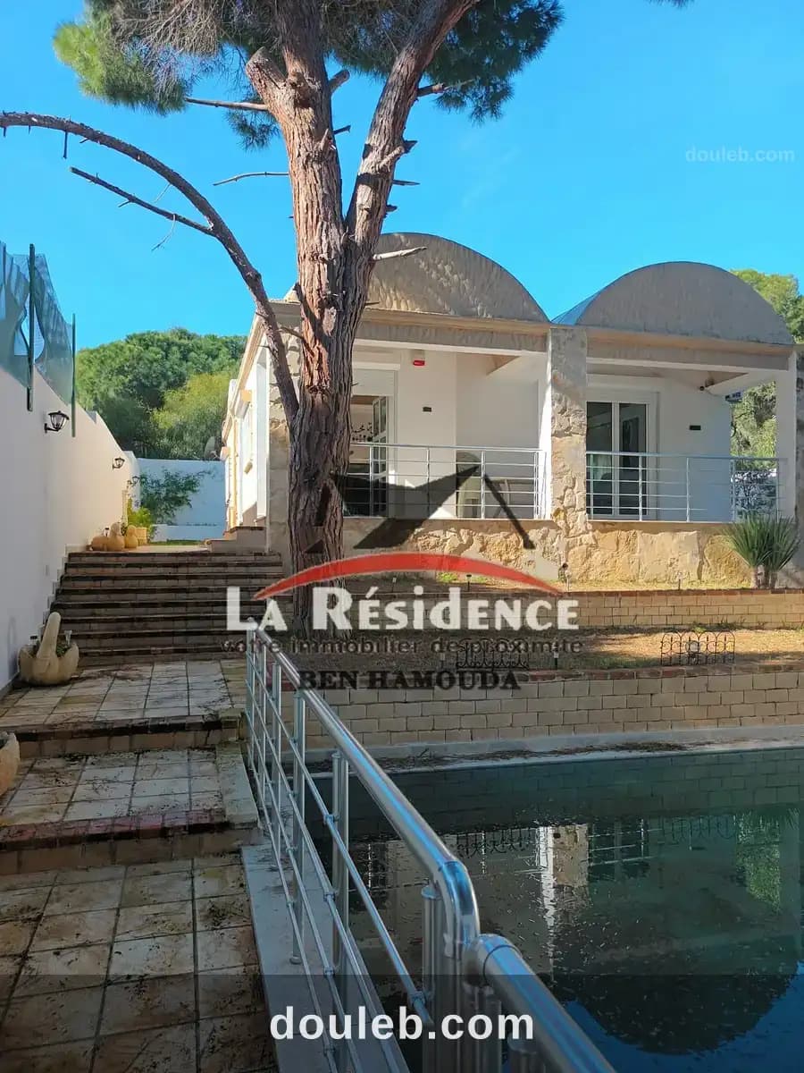 Villa avec piscine meublé à corniche bizerte - Miniature 5