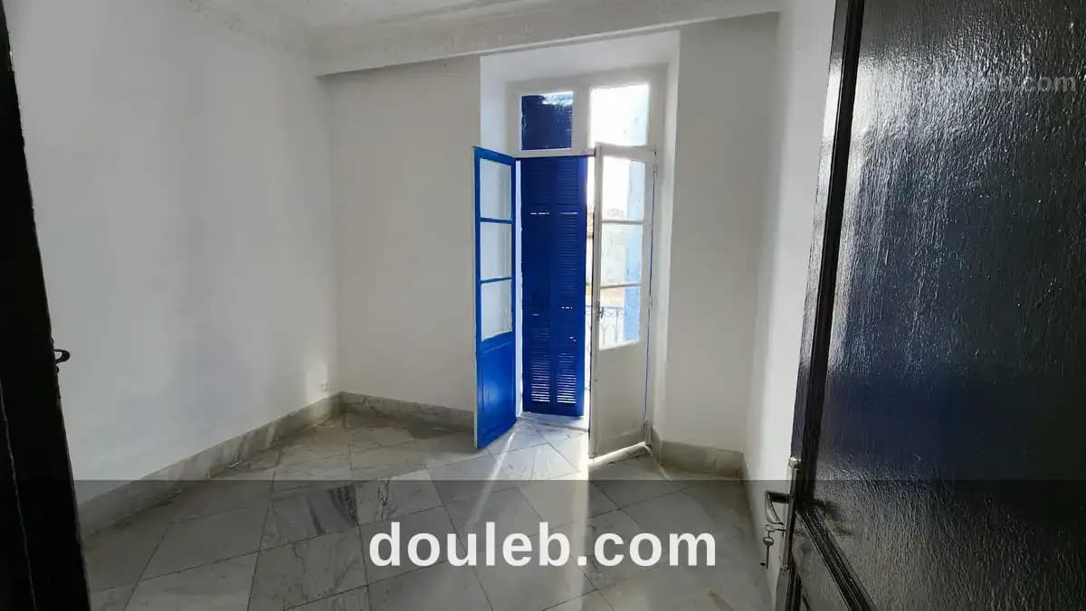 Appartement s3 rue el jazira - Miniature 2