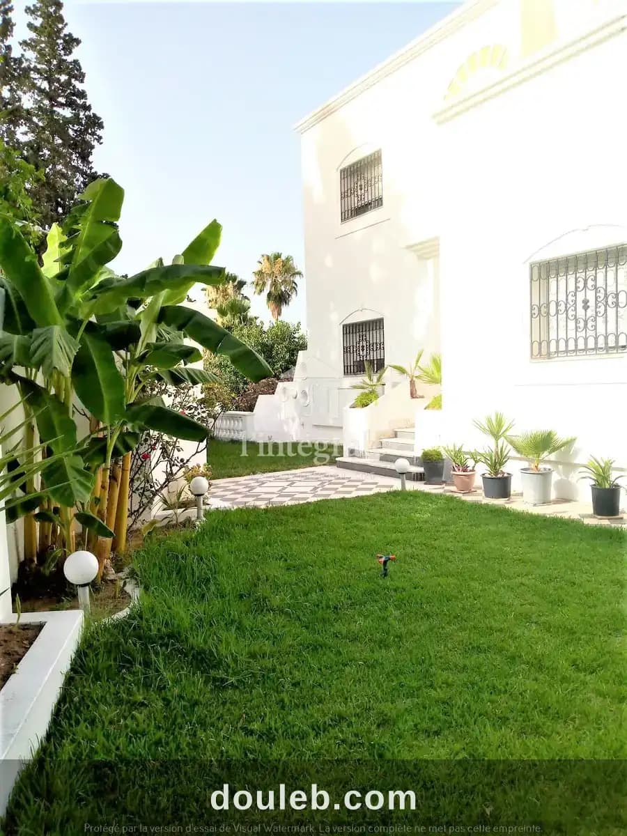 Charmante villa avec jardin - Photo 1