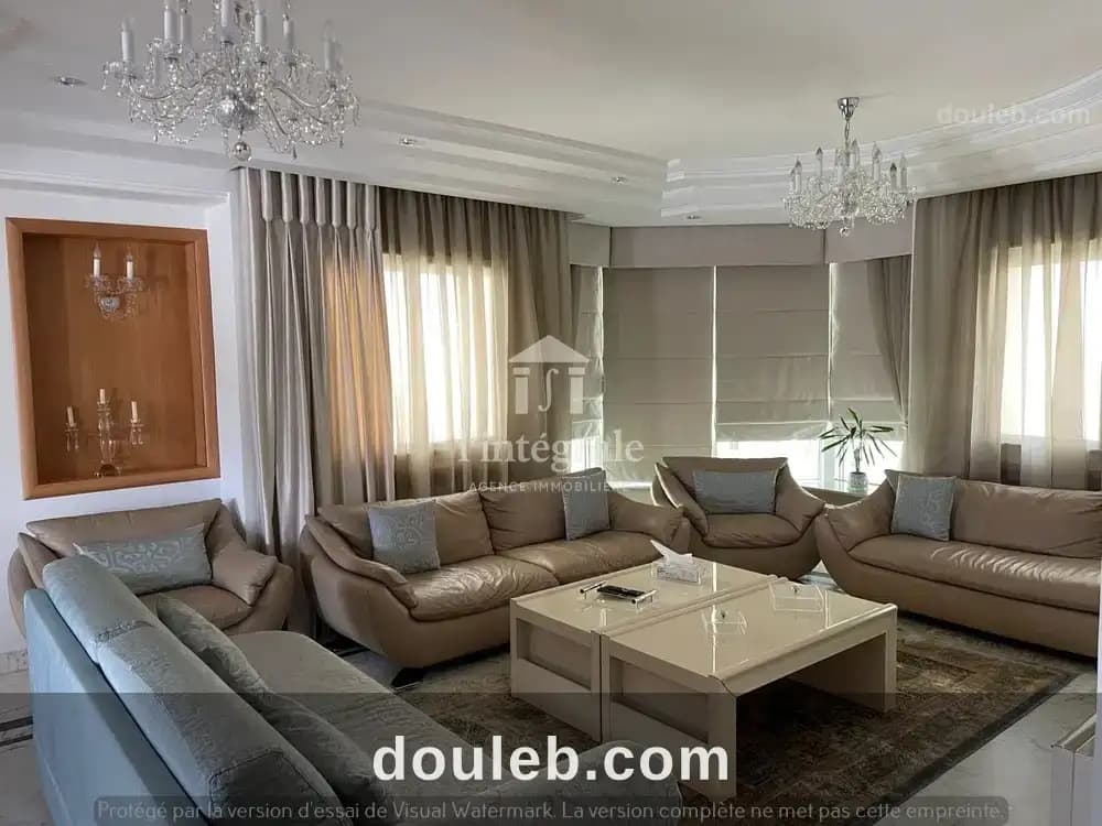 Penthouse meublé avec grande terrasse de 120m2 - Photo 1