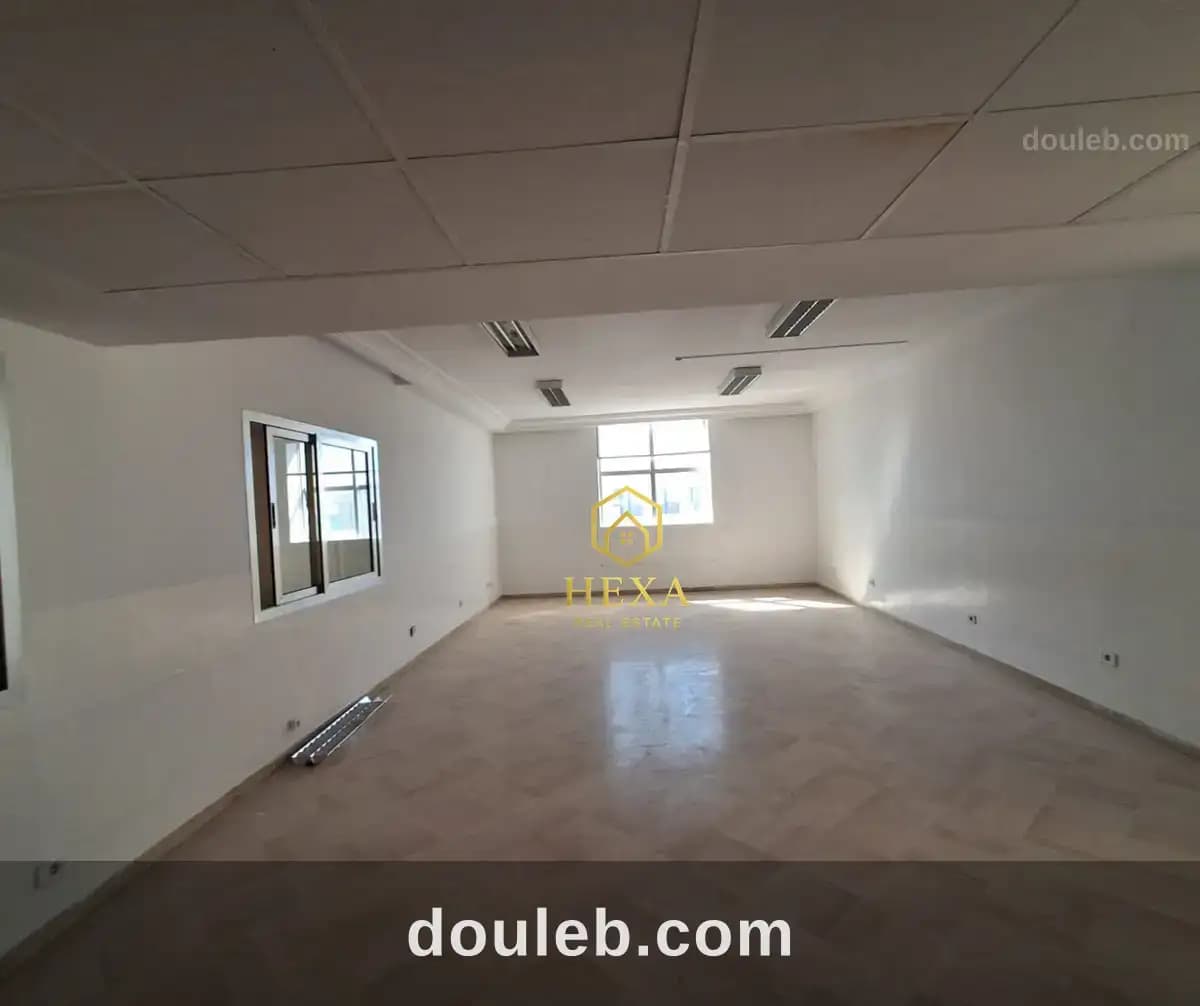 Etage d'appartement au lac 1 à usage bureautique - Photo 1