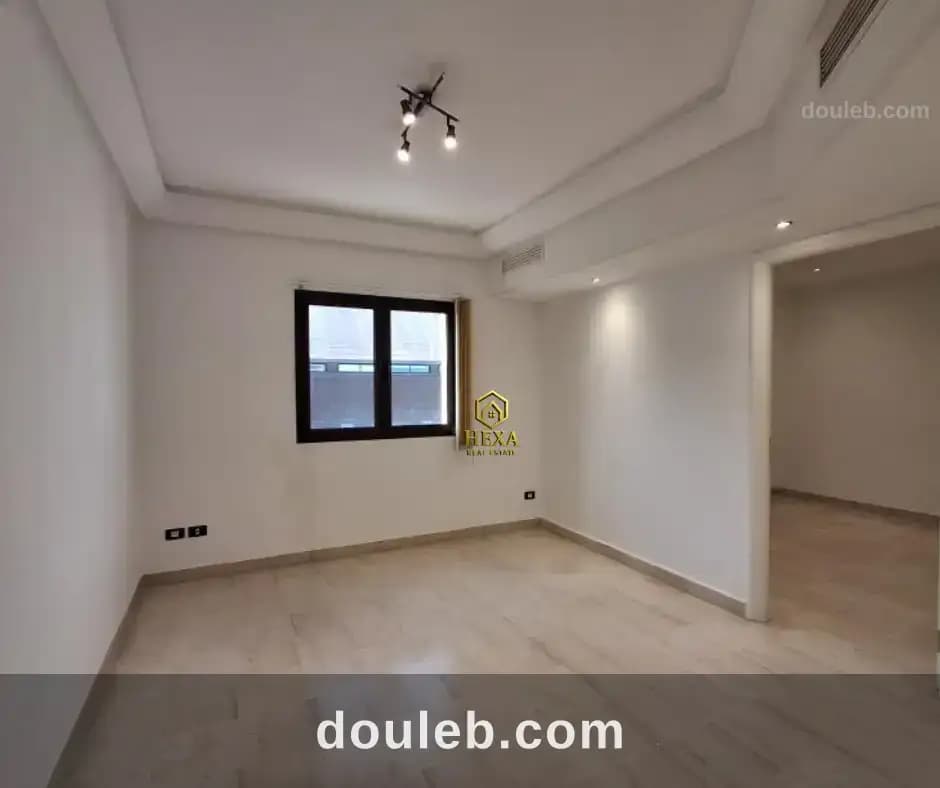 Hall 2 au lac 1 au 3eme etage - Miniature 3
