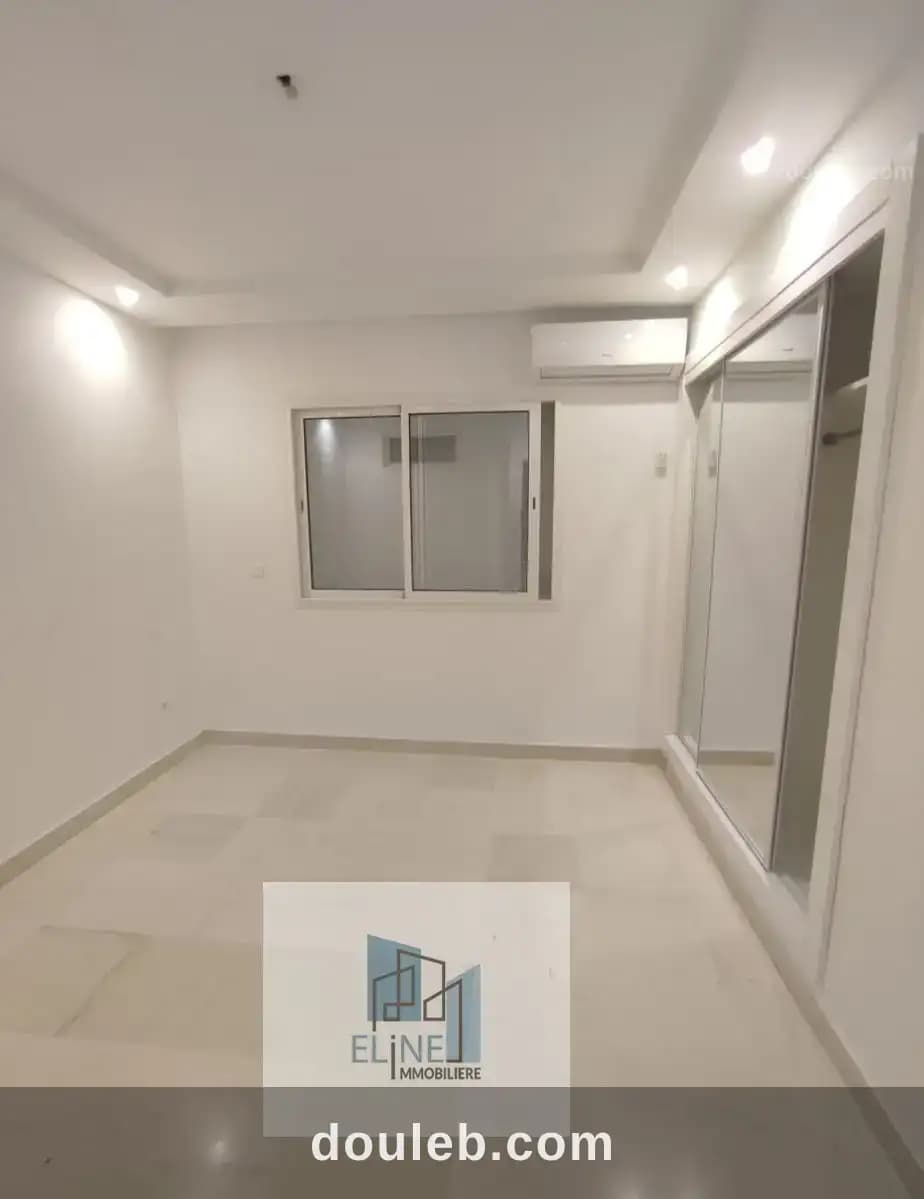 Appt s plus 2 avec jardin a soukra - Miniature 3
