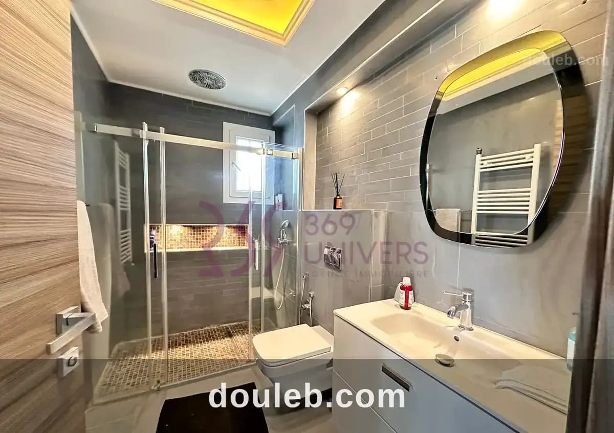 Appartement avec vue dégagée à la marsa ref ra072 - Miniature 2