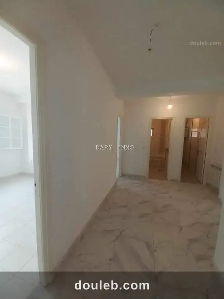 Une villa sur deux étages séparés à borj cedria - Miniature 2