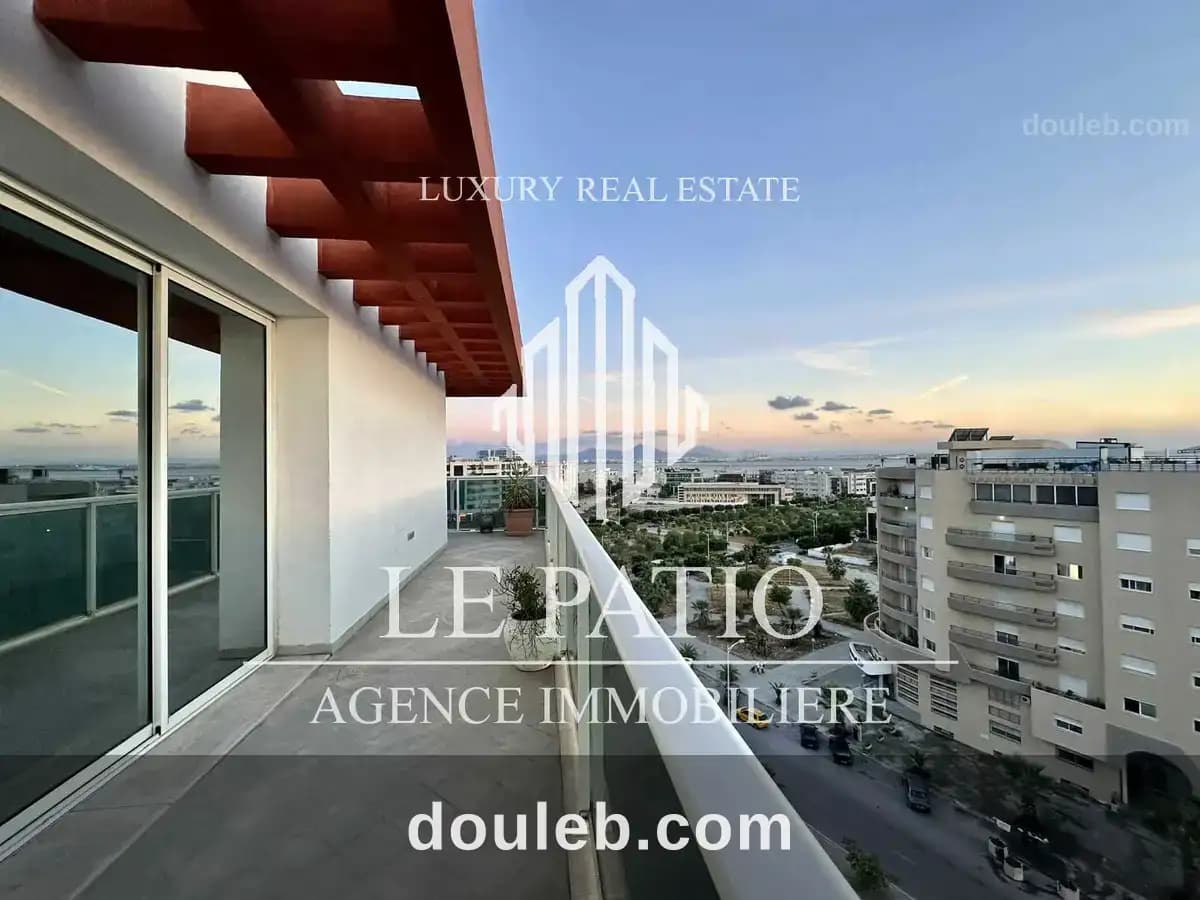 Appartement s3 au dernier etage avec vue degagee - Photo 1