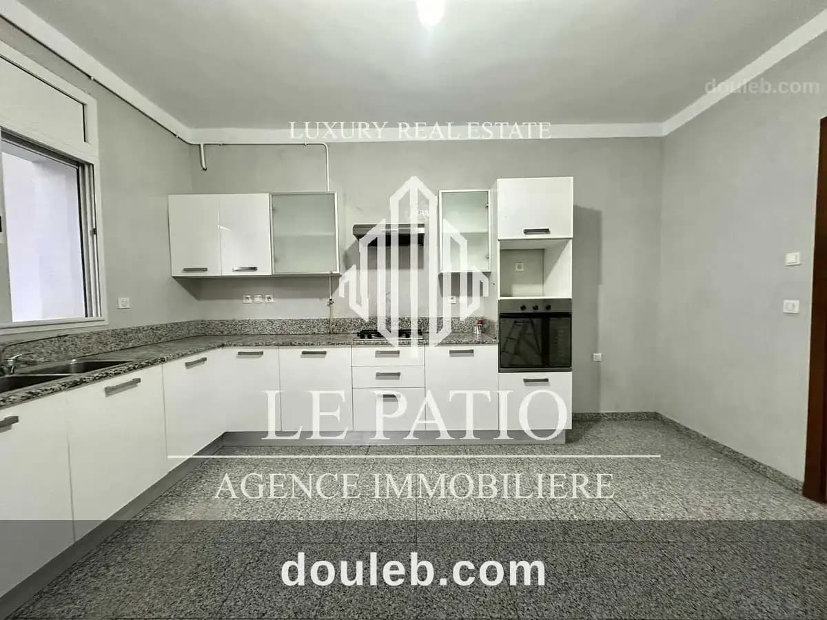 Appartement s3 au dernier etage avec vue degagee - Miniature 3