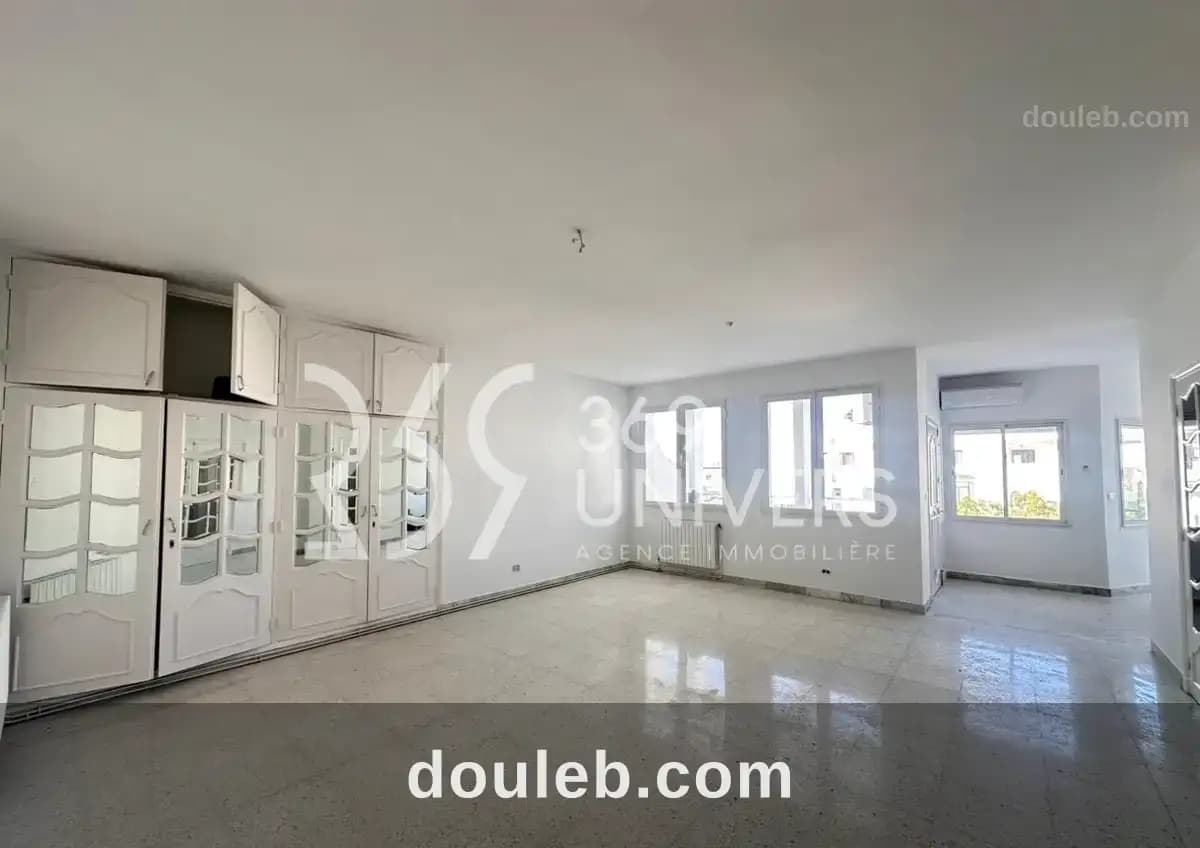 Appartement avec terrasse à la marsa ref ra115 - Photo 1