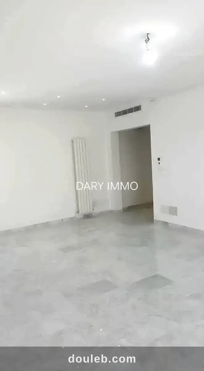 Appartement s4 penthouse luxueux à ennasr 2 - Miniature 2