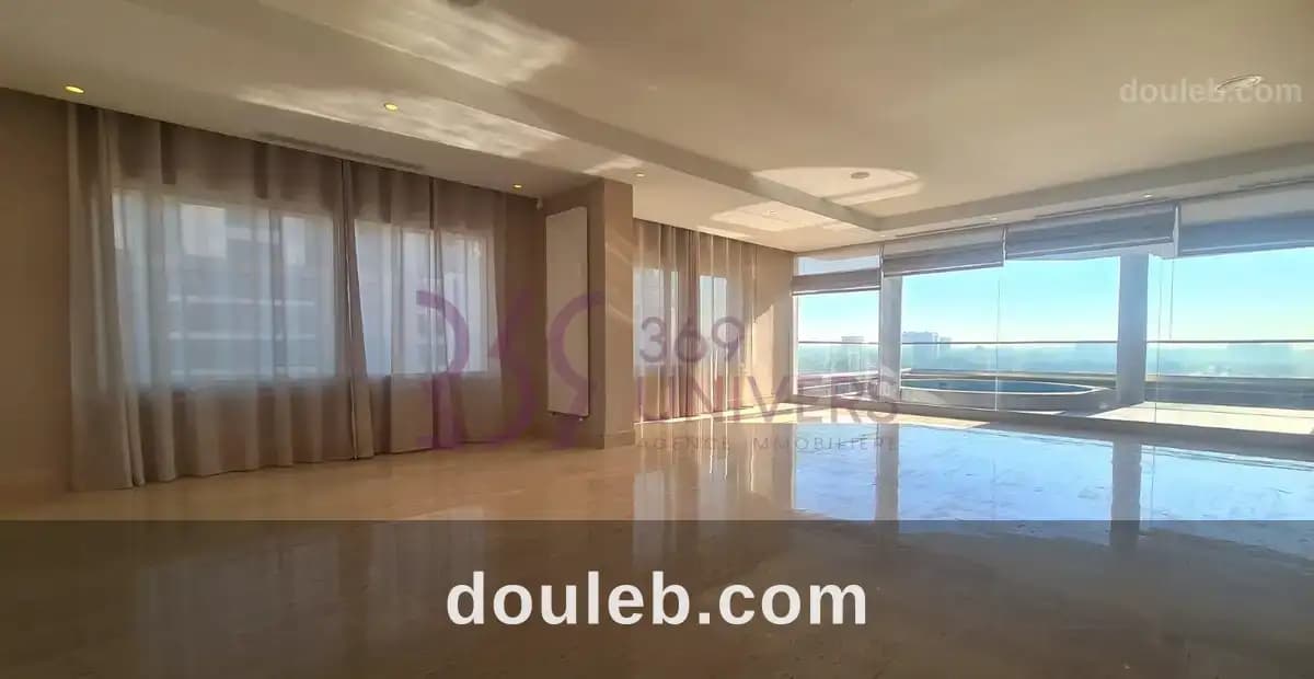 Penthouse avce piscine au lac 2 ref ra065 - Miniature 2