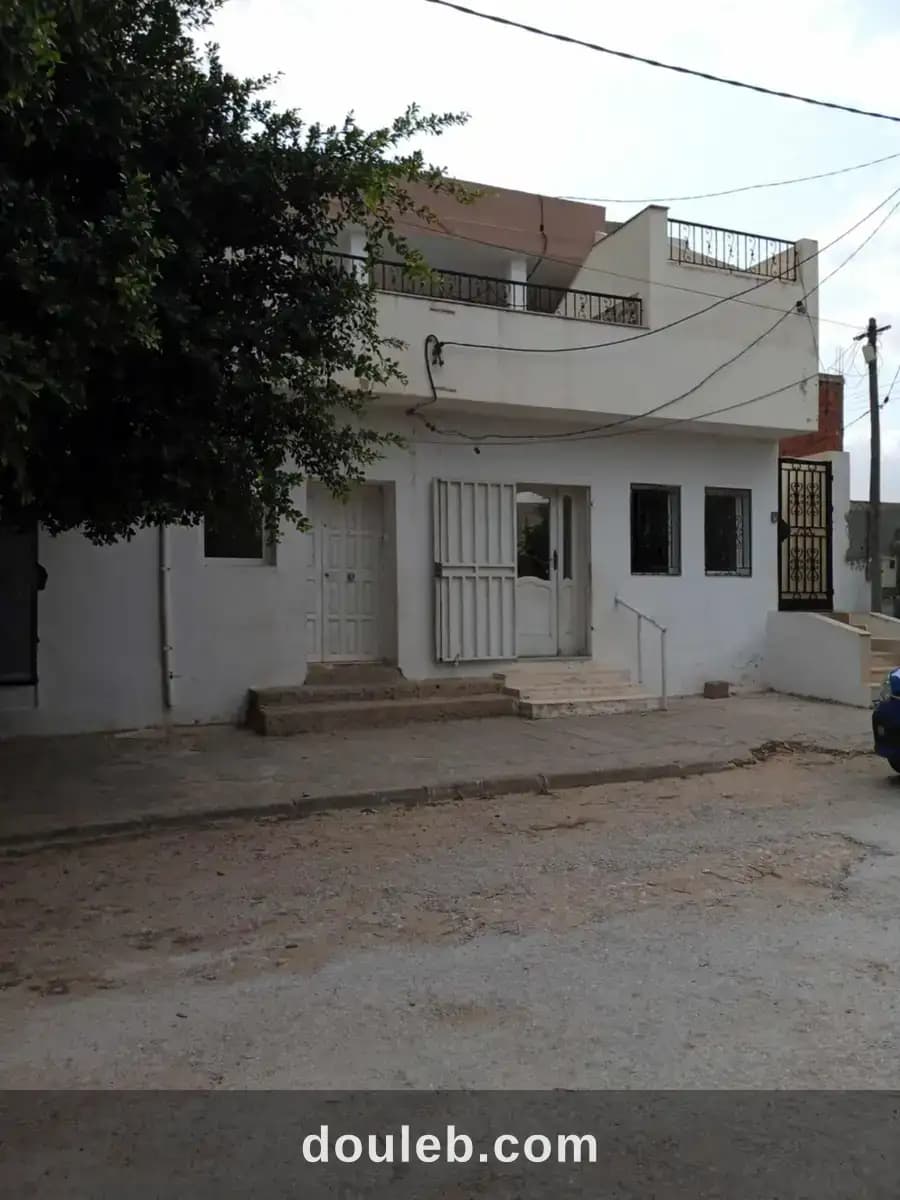 Local khelidia - Photo 1