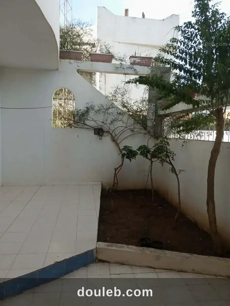 Av 3 étages de villa à bareket sehel - Miniature 4