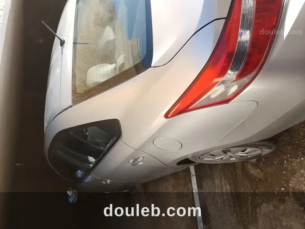 Toyota yaris première main - Photo 1