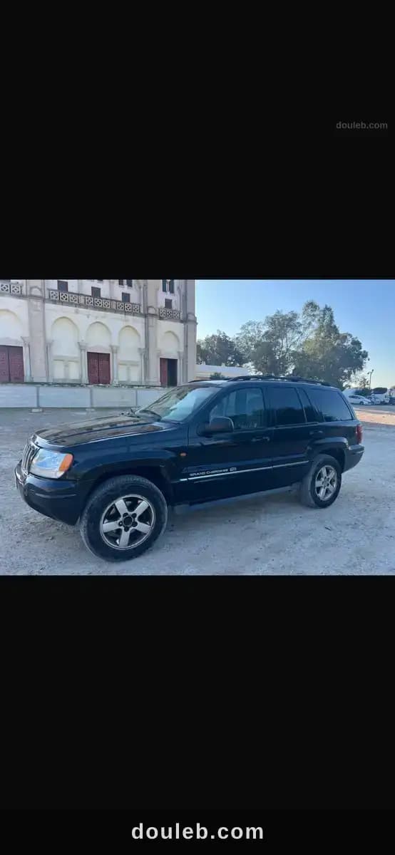 Jeep grand cherokee - Miniature 2