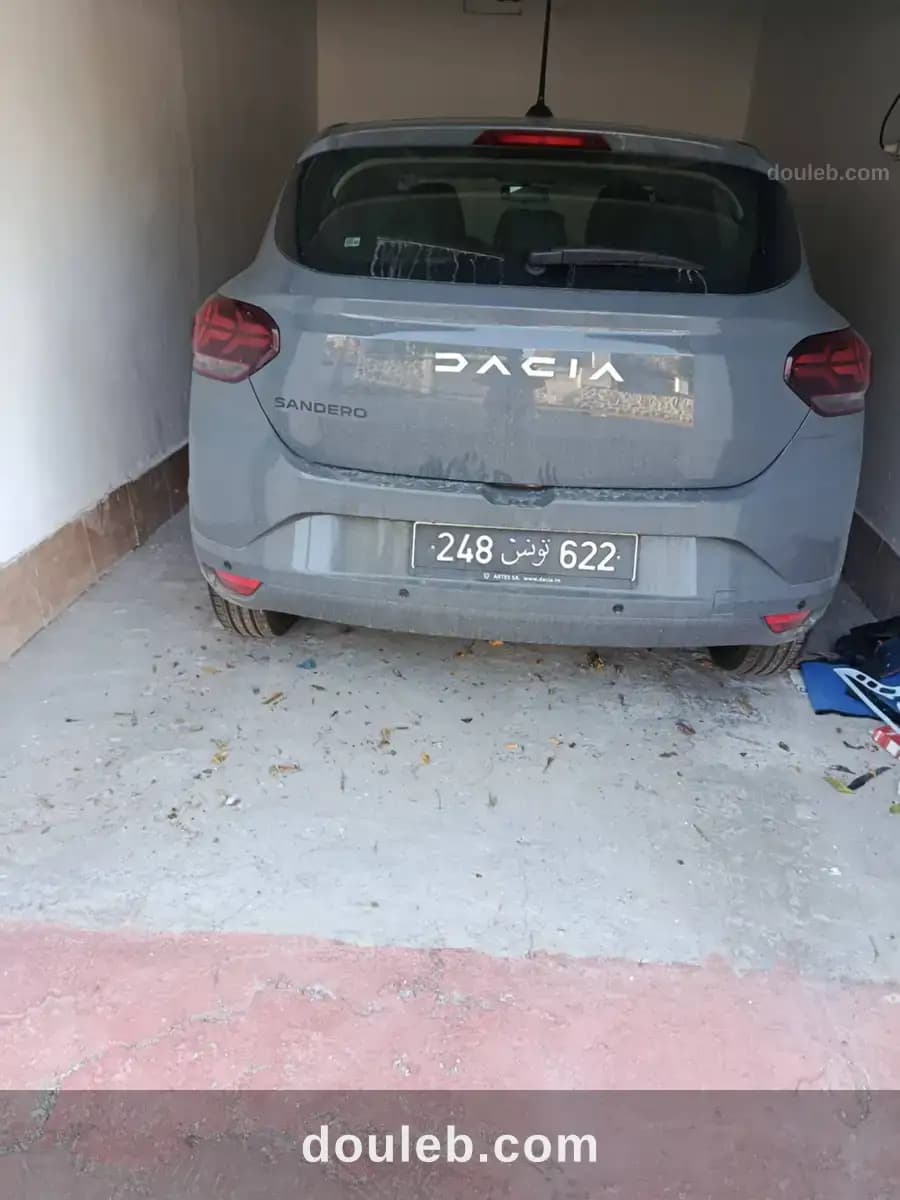 Dacia renault neuve - Miniature 5