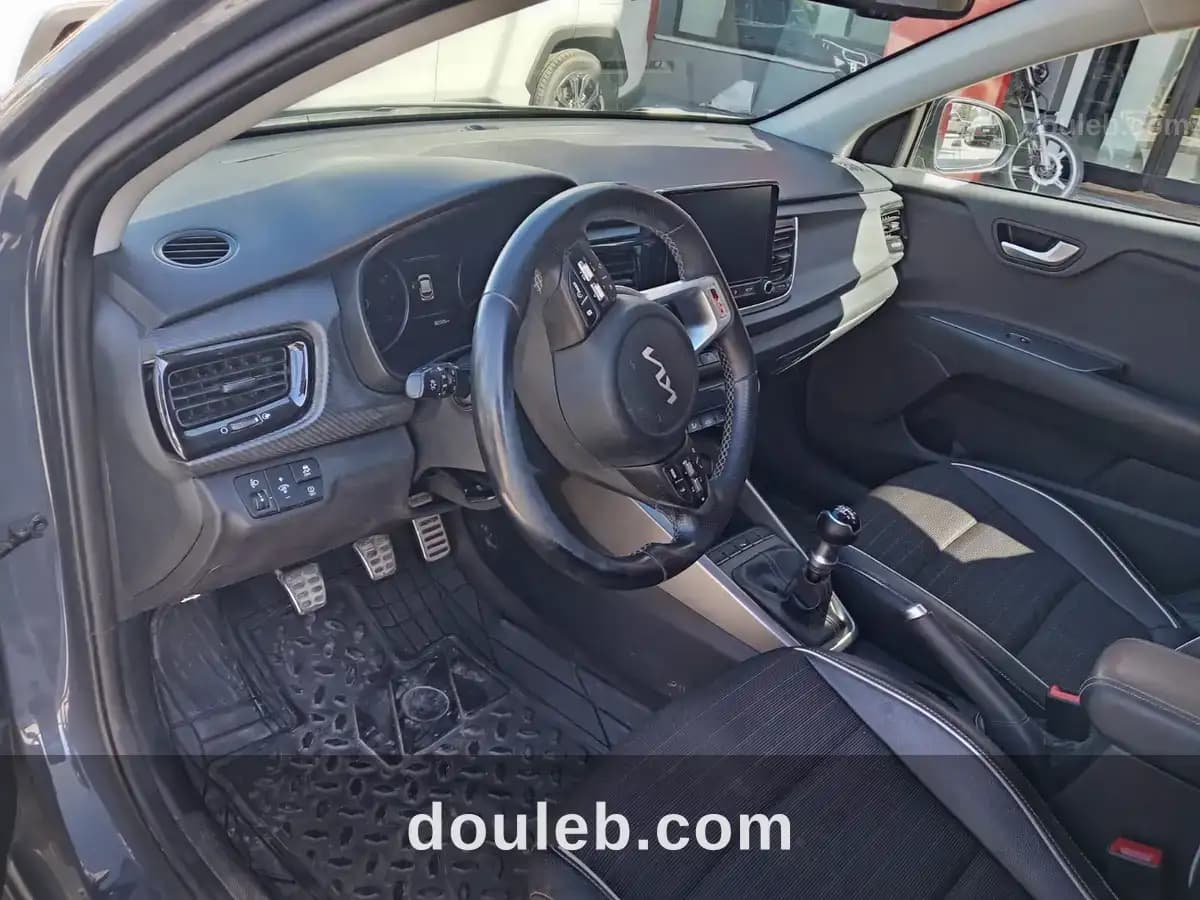 Kia rio gt line - Miniature 4