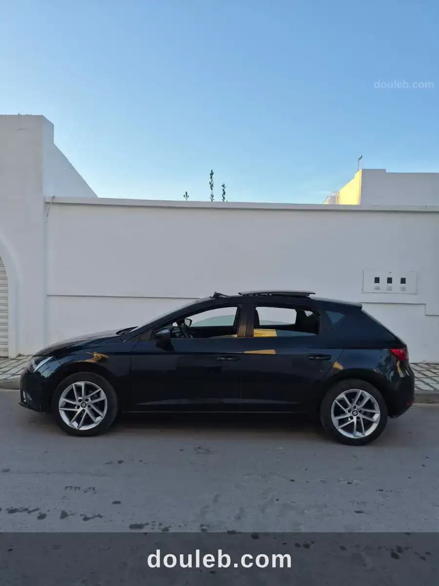 Voiture seat leon en bon état - Miniature 4