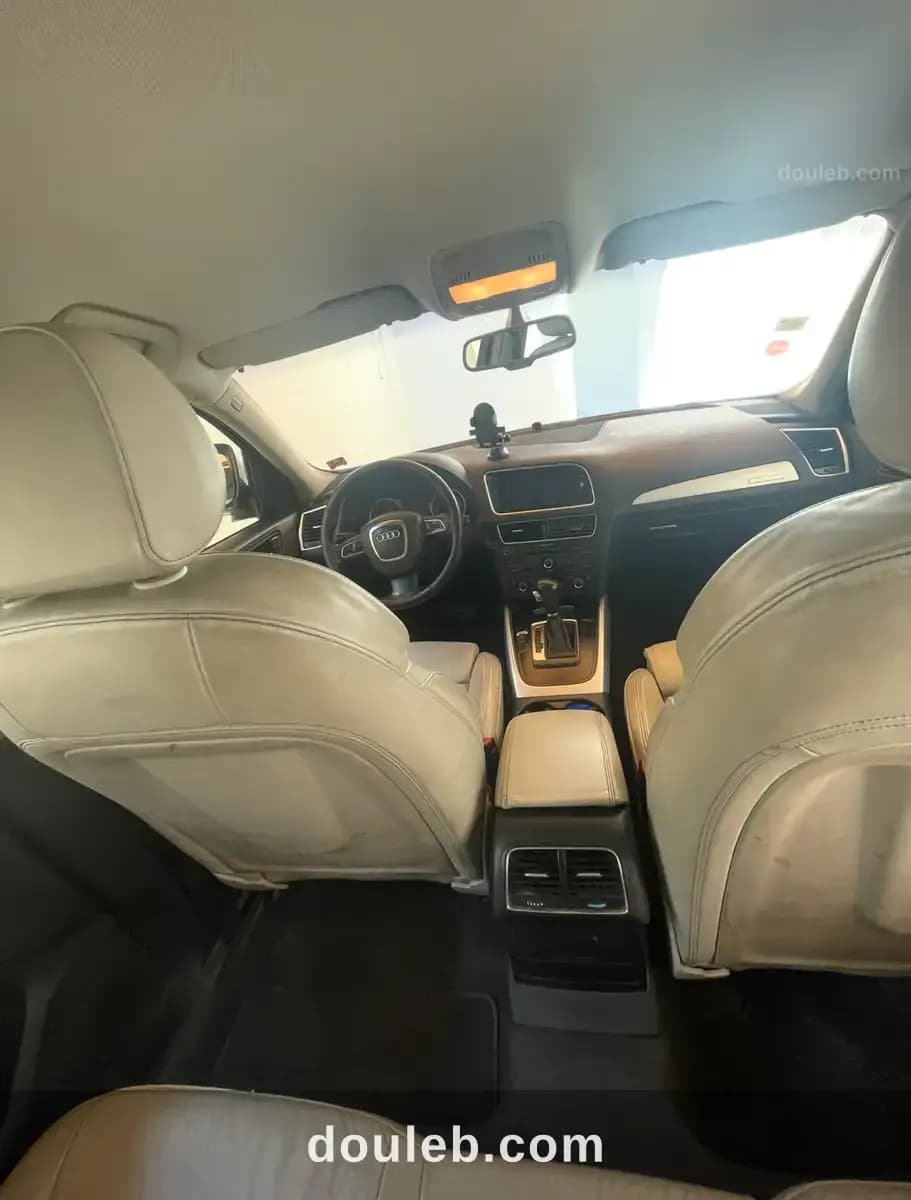 Audi q5 quattro 2l diesel 2010 boite auto - Miniature 5