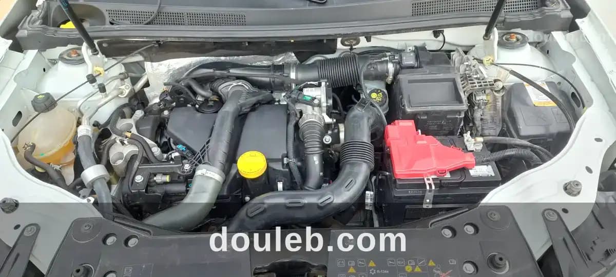 Dacia duster 4x4 - Miniature 4