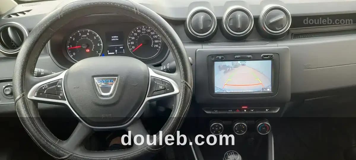 Dacia duster 4x4 - Miniature 5