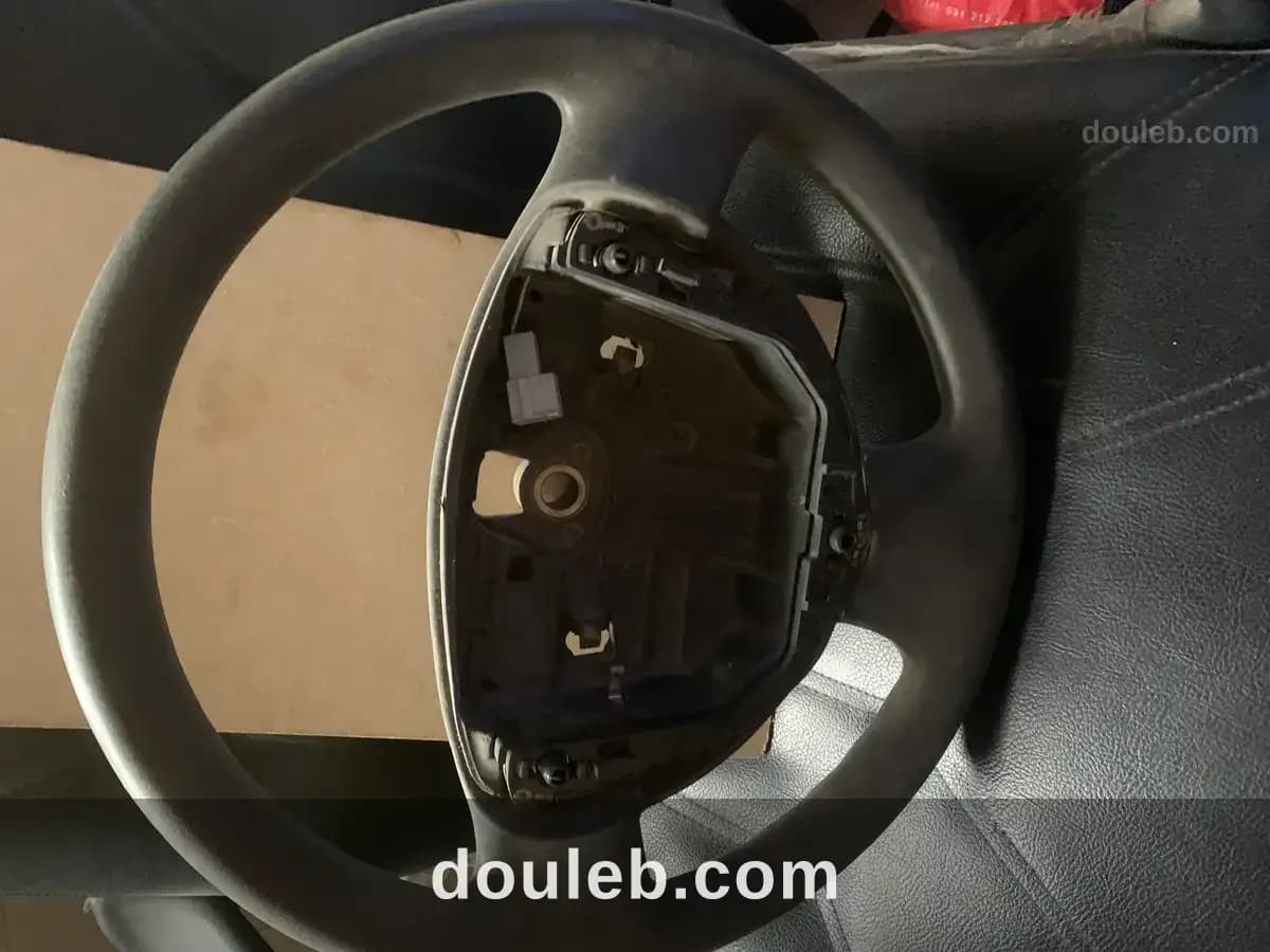 Volant renault clio - Photo 1