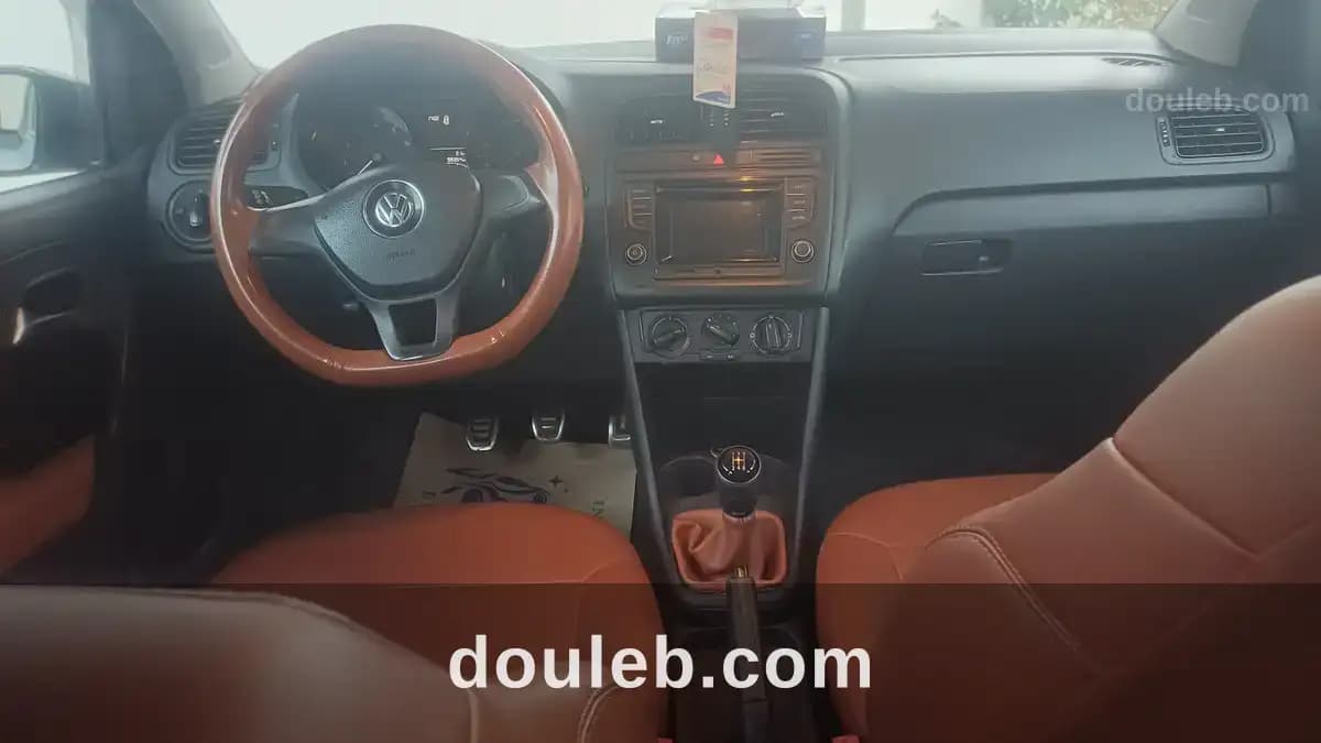 Volkswagen polo 7 - Photo 1