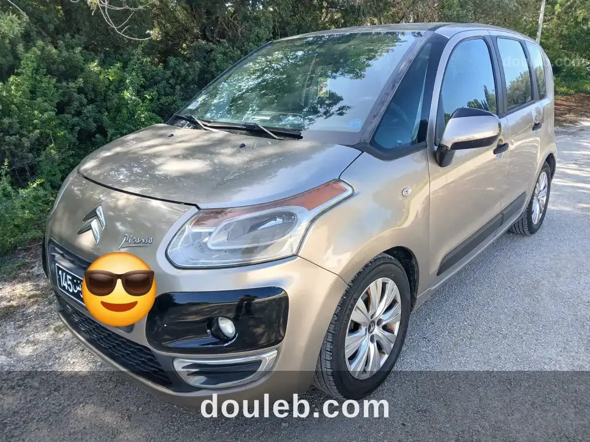 C3 picasso essence 7cv - Photo 1