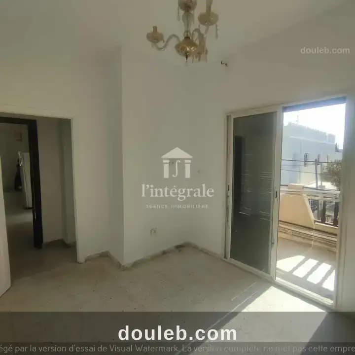 S2 étage de villa à menzah5 - Miniature 2