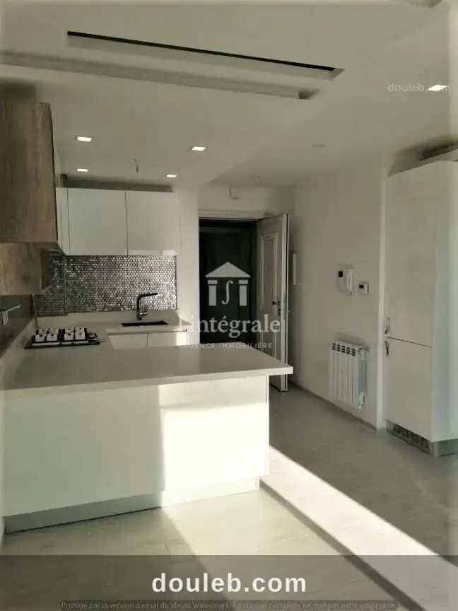 Luxueux s1 avec place parking - Miniature 3