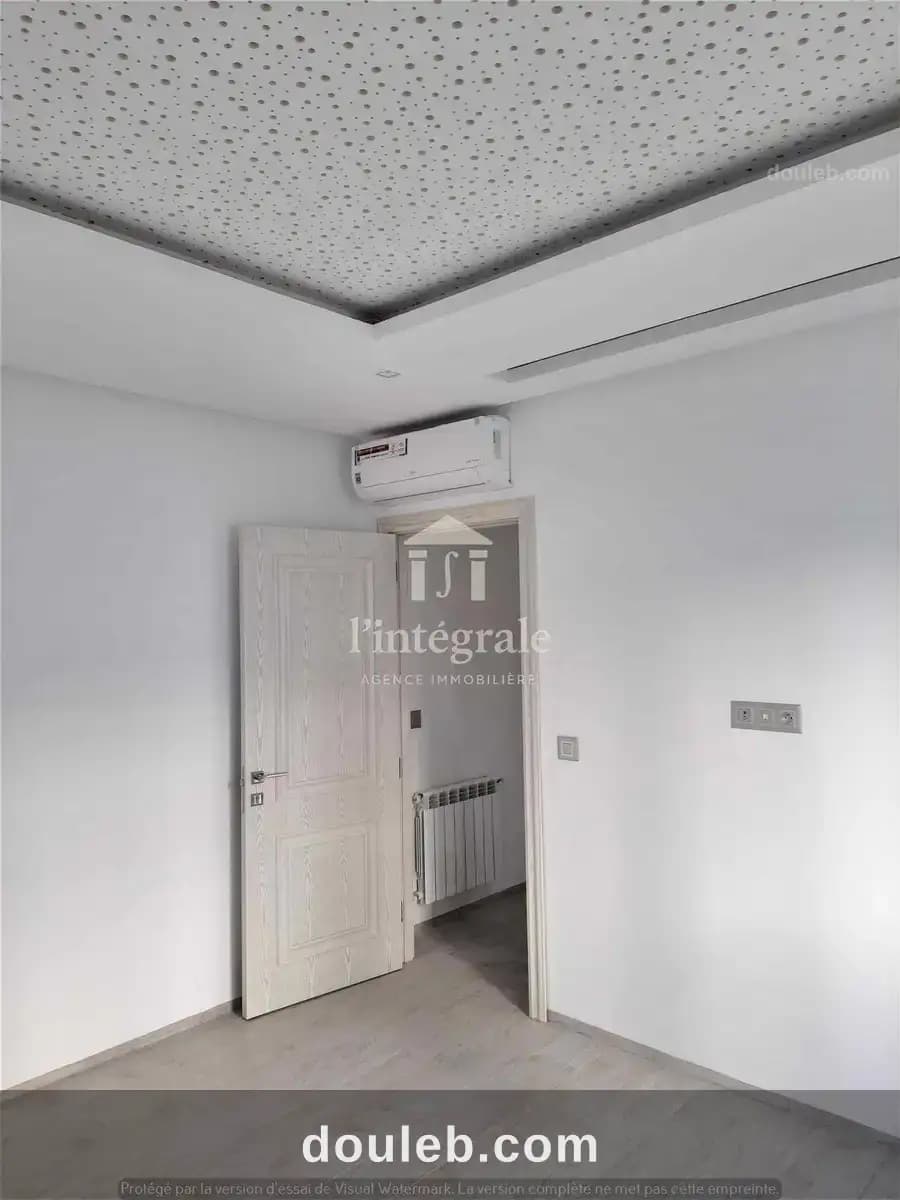 Luxueux s1 avec place parking - Miniature 4